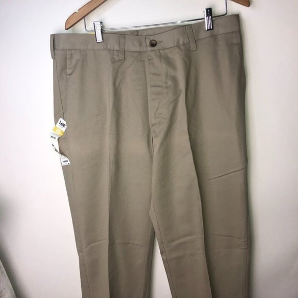 Lee Khaki Relax Fit‎ Flat Front Men's Pants 36x32 NWT